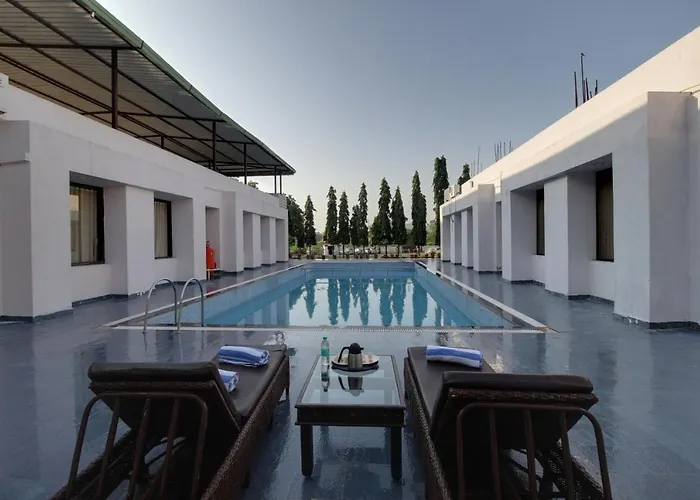 Fateh Vilas Hotel & Resort Udaipur